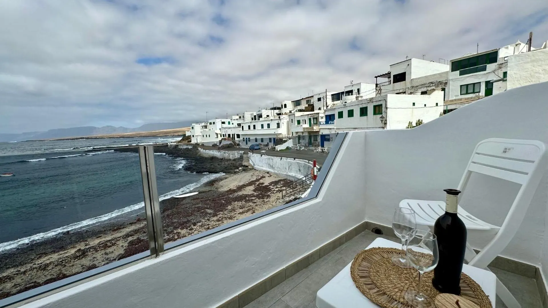 Eslanzarote Casa Keval Frente Al Mar Διαμέρισμα Caleta de Caballo